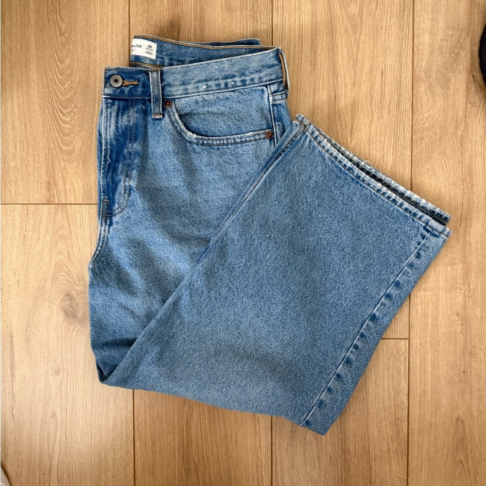 Abercrombie & Fitch Mid Rise